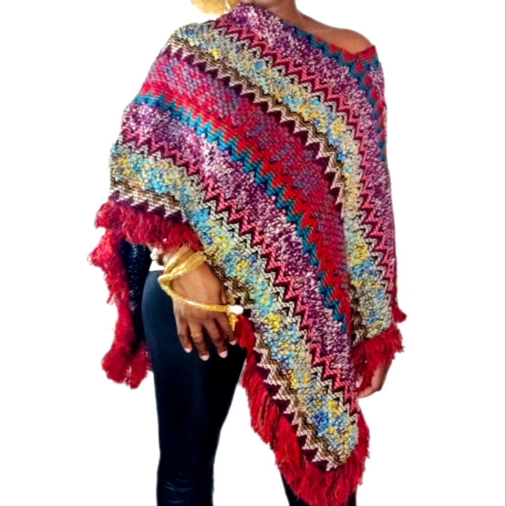 Fringe hem Poncho sweater